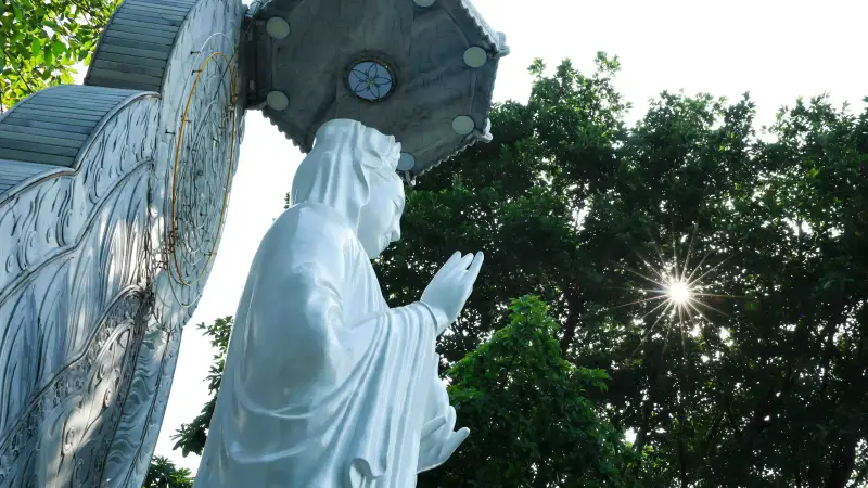 NGÀY MÙNG 1 LÀM VIỆC LÀNH NGUYỆN CHO NGƯỜI NGƯỜI ĐƯỢC BÌNH AN